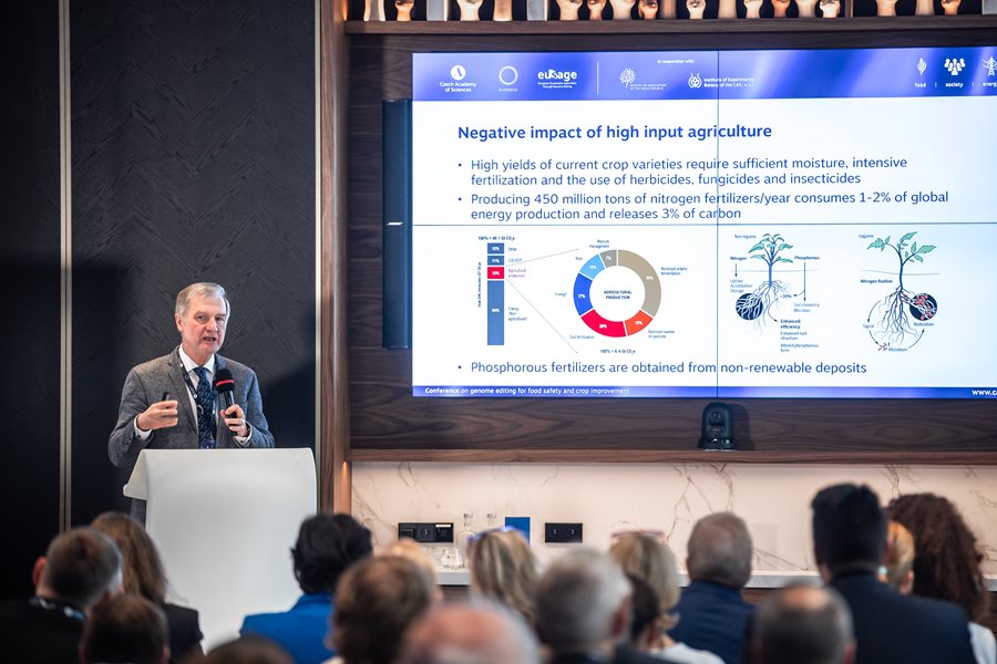 2022-10-13_Konference-GMO_Hotel-Andaz_fullres-65.jpg