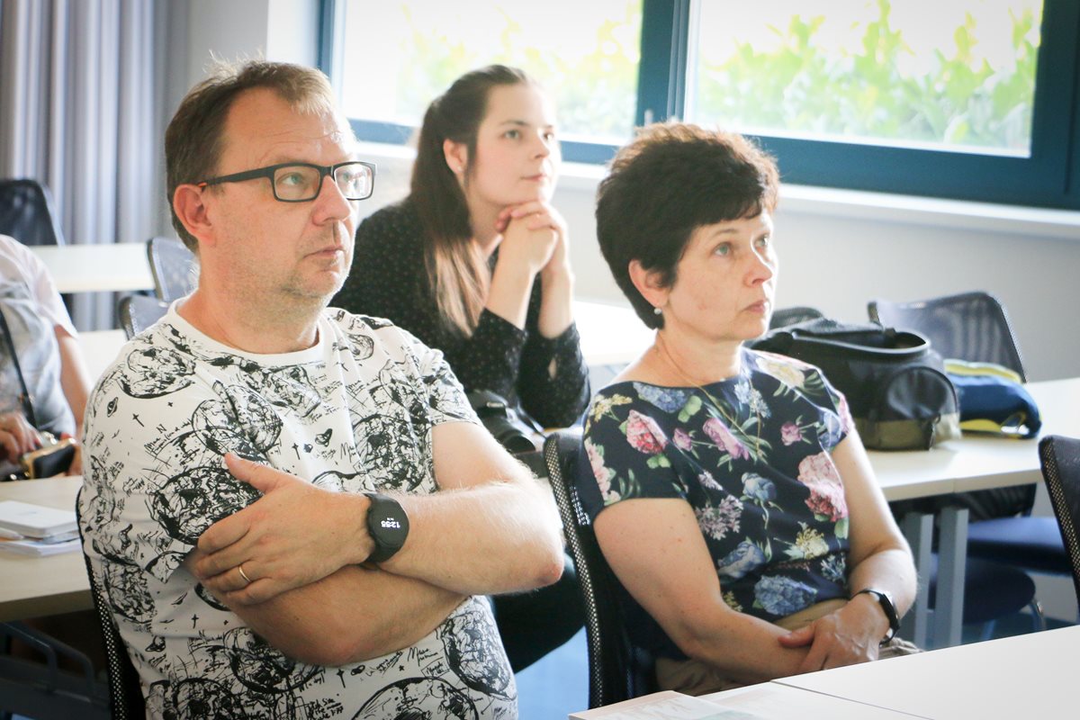 Naše pracoviště navštívili učitelé z Vědeckého kempu AV ČR