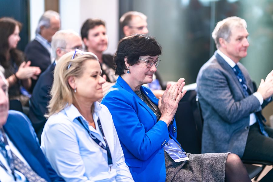 2022-10-13_Konference-GMO_Hotel-Andaz_fullres-86.jpg